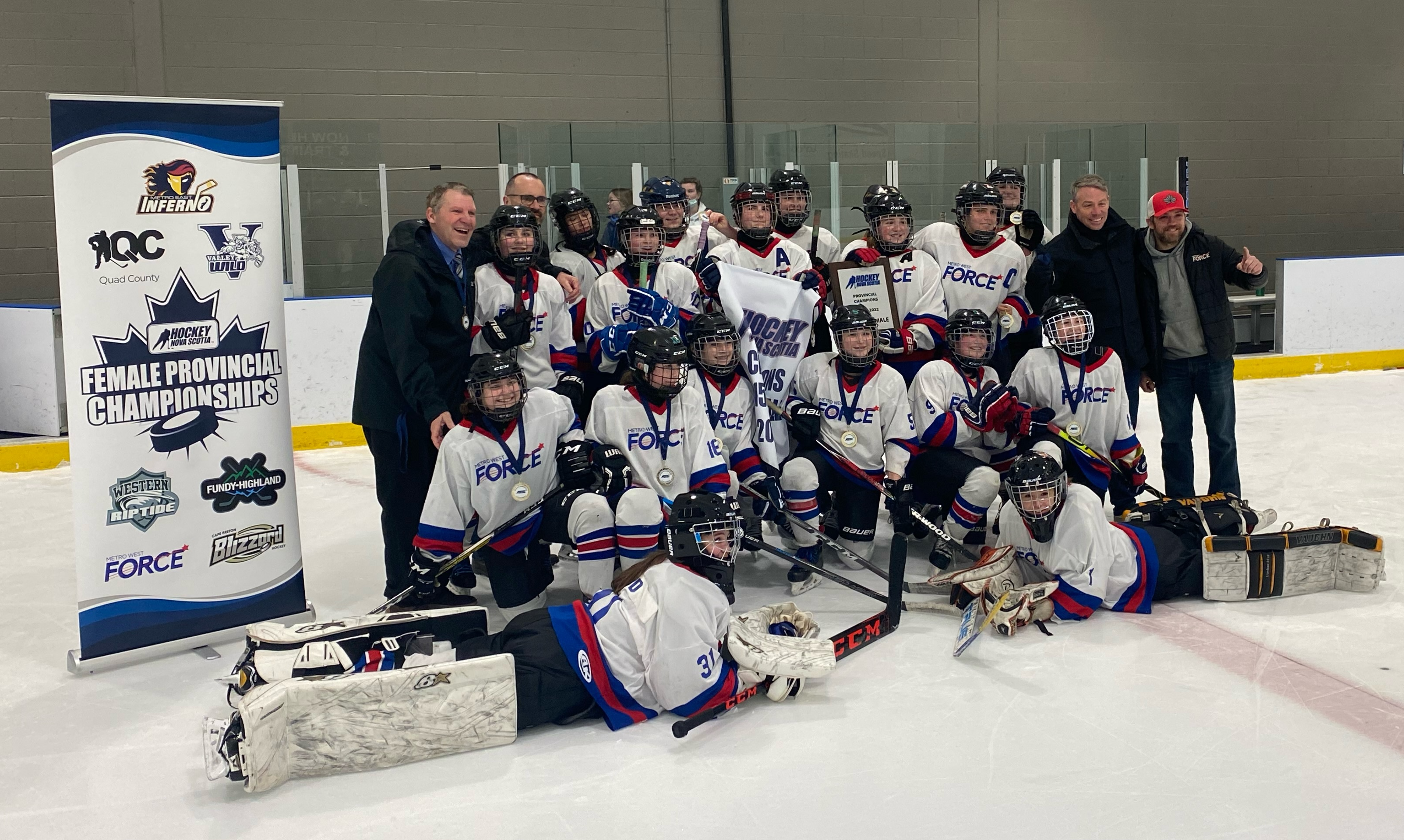 Hockey-Nova-Scotia-2022-U15AA-Champions-Metro-West-Force-Blades